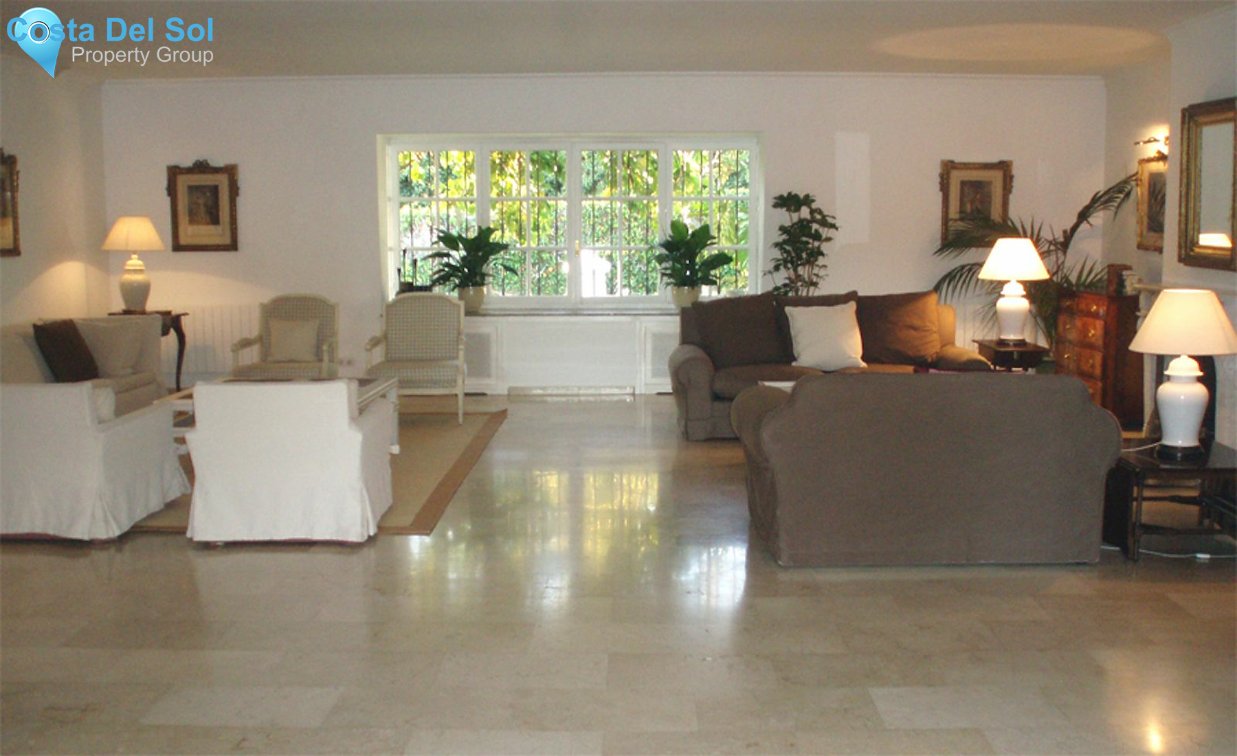 Detached Villa in The Golden Mile-1151904