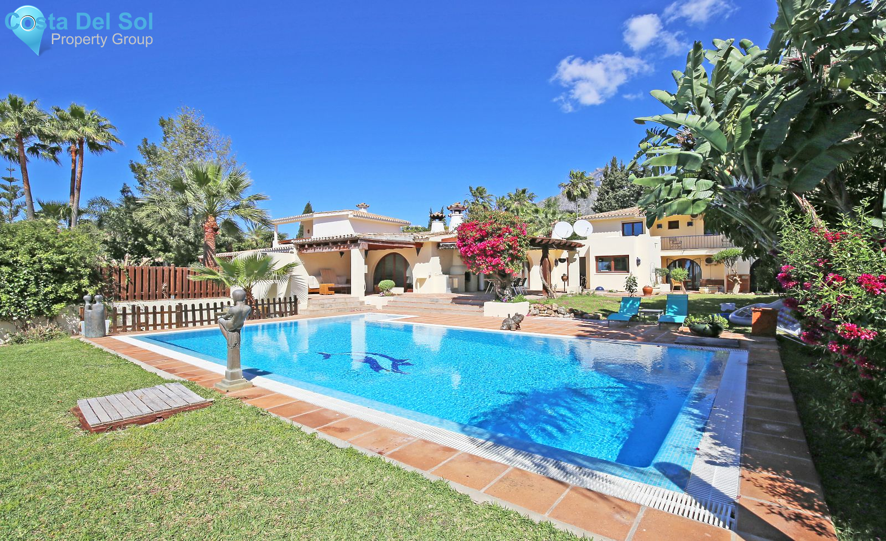 Detached Villa in The Golden Mile-1227636