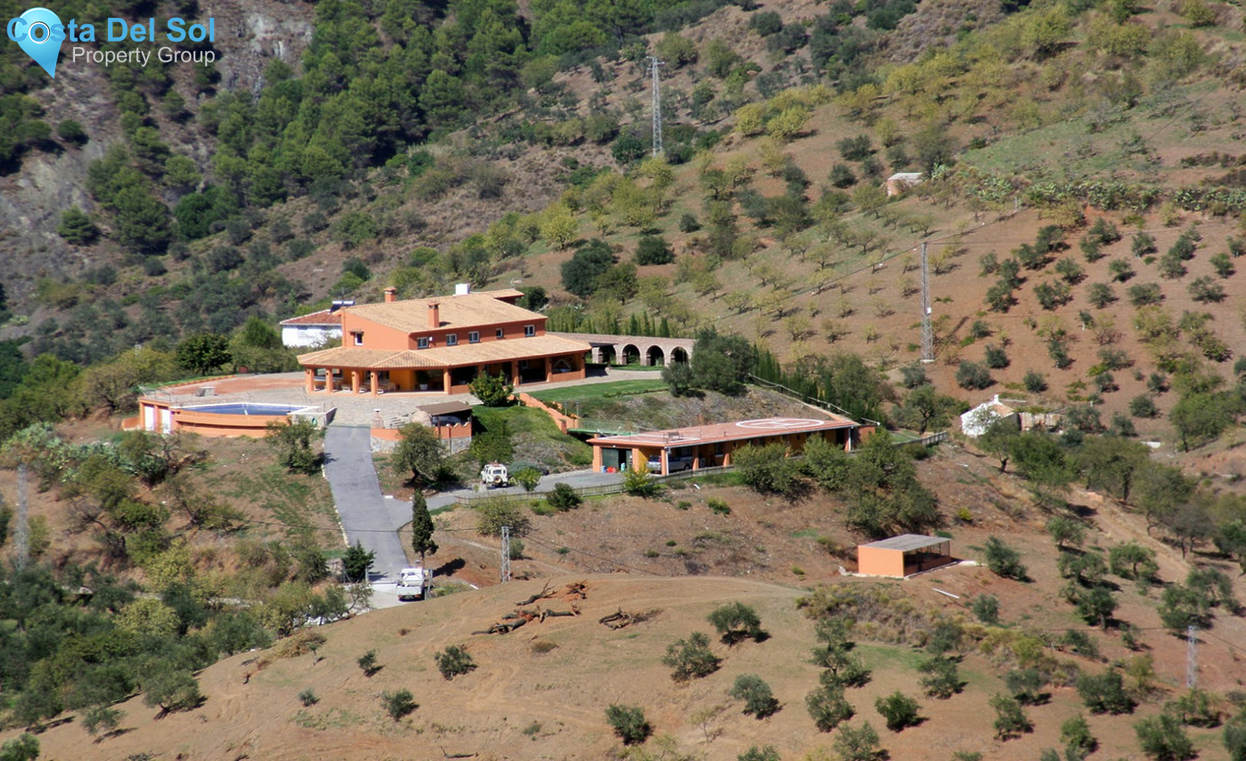 Finca - Cortijo in Alozaina