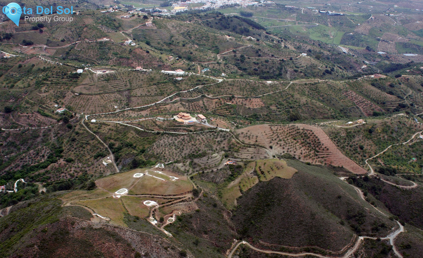 Finca - Cortijo in Alozaina-710745