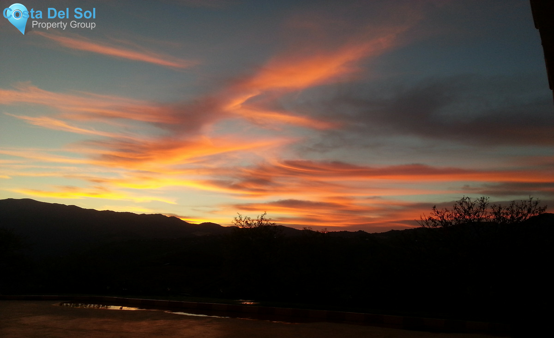 Finca - Cortijo in Alozaina-710747