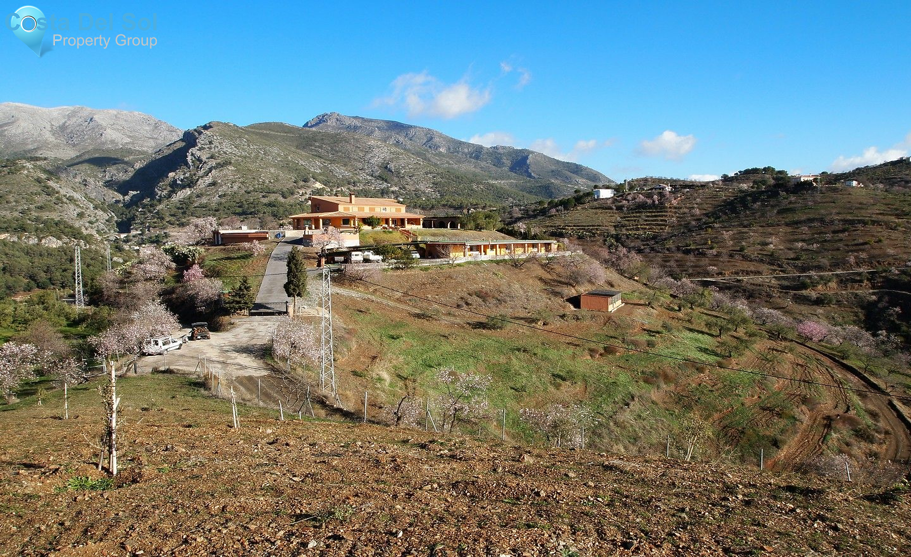 Finca - Cortijo in Alozaina-1226944