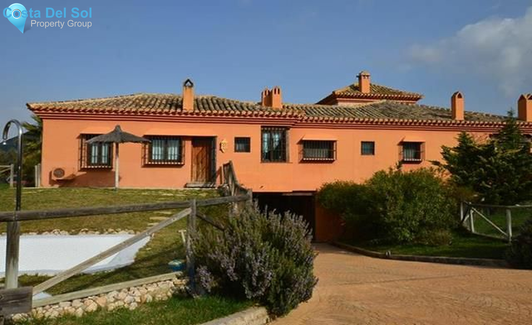 Finca - Cortijo in Antequera