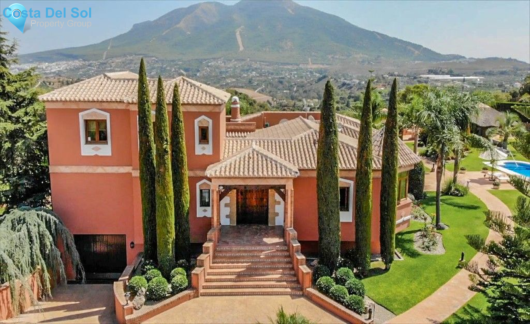 Finca - Cortijo in Coín-1179837