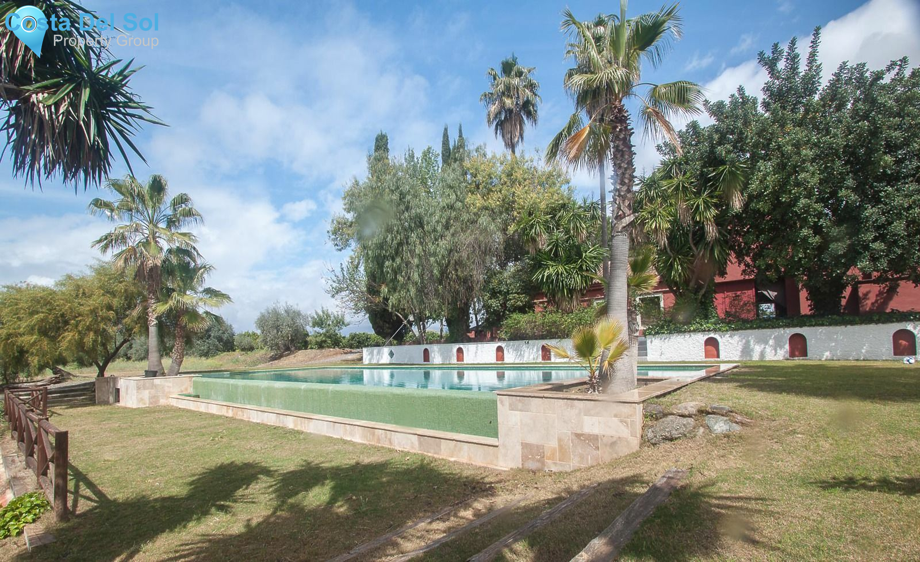 Finca - Cortijo in Coín-1553742