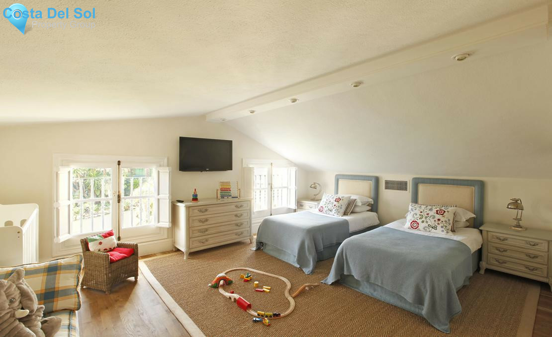 House in Aloha-1313635