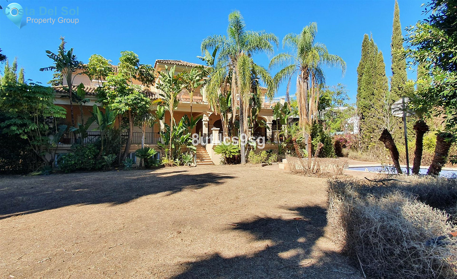 House in Nueva Andalucía-1405896