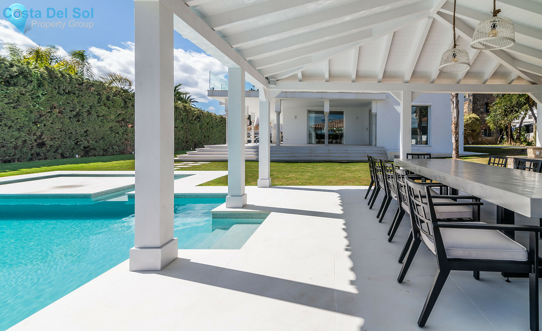 House in Nueva Andalucía-1499144