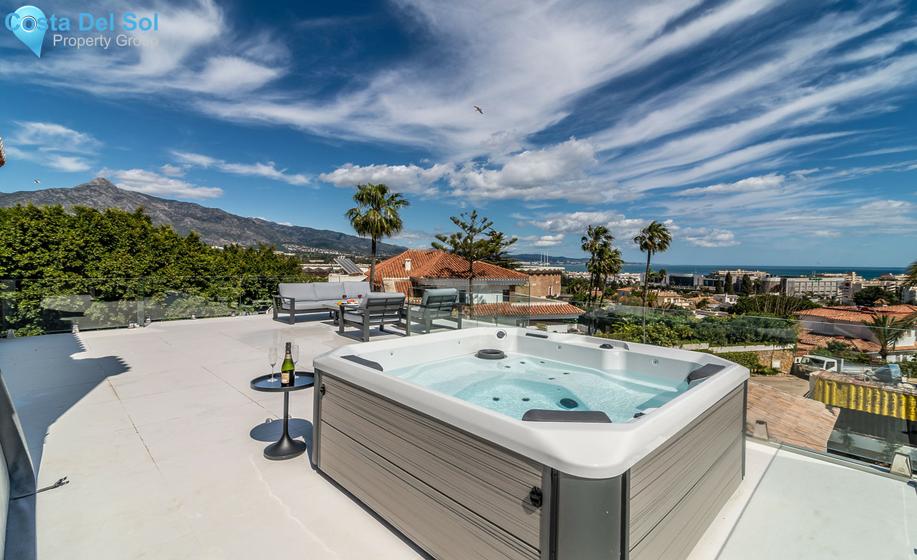 House in Nueva Andalucía-1499136