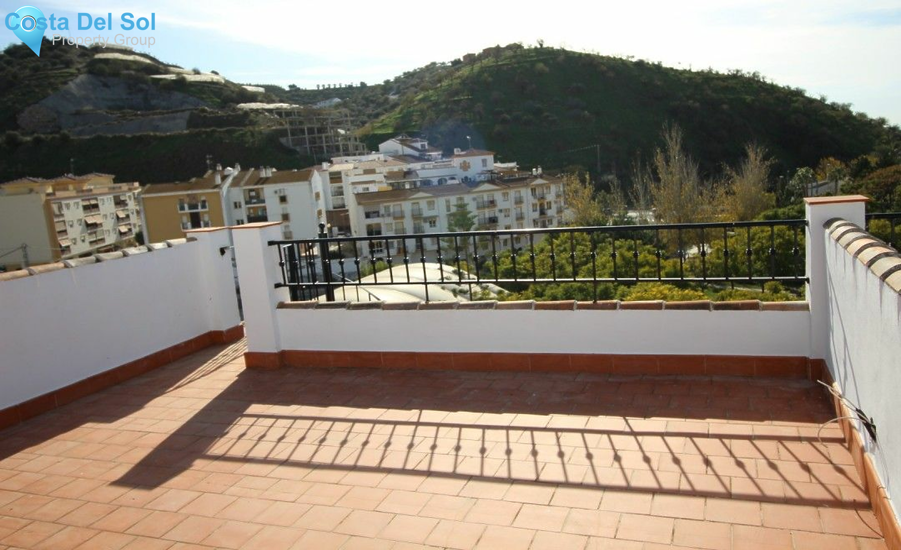 Semi-Detached House in Algarrobo-1230323