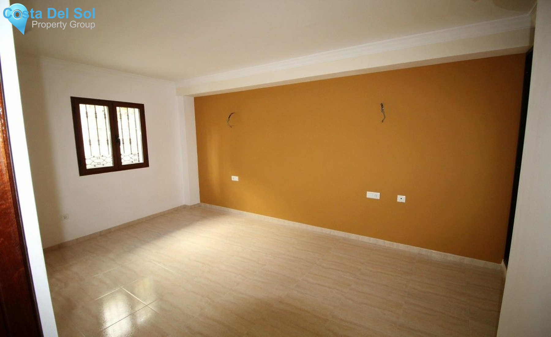 Semi-Detached House in Algarrobo-1230325