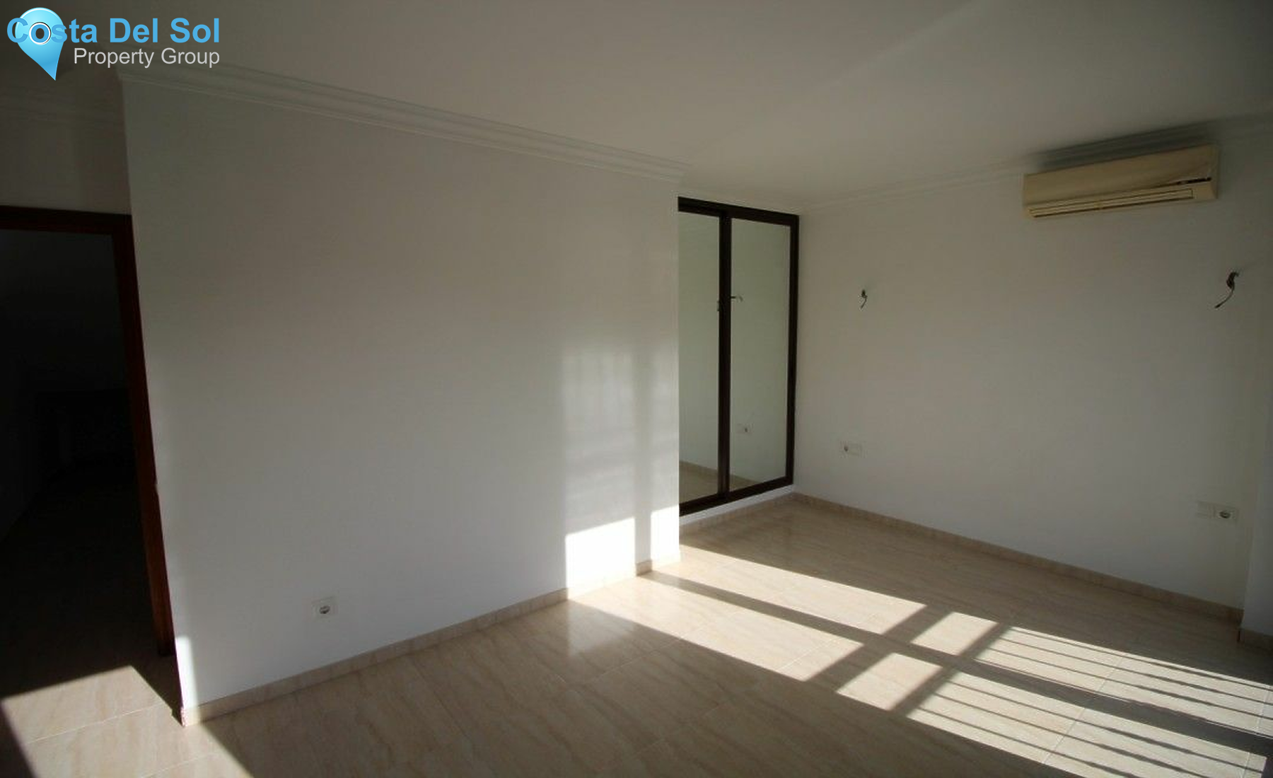 Semi-Detached House in Algarrobo-1230326