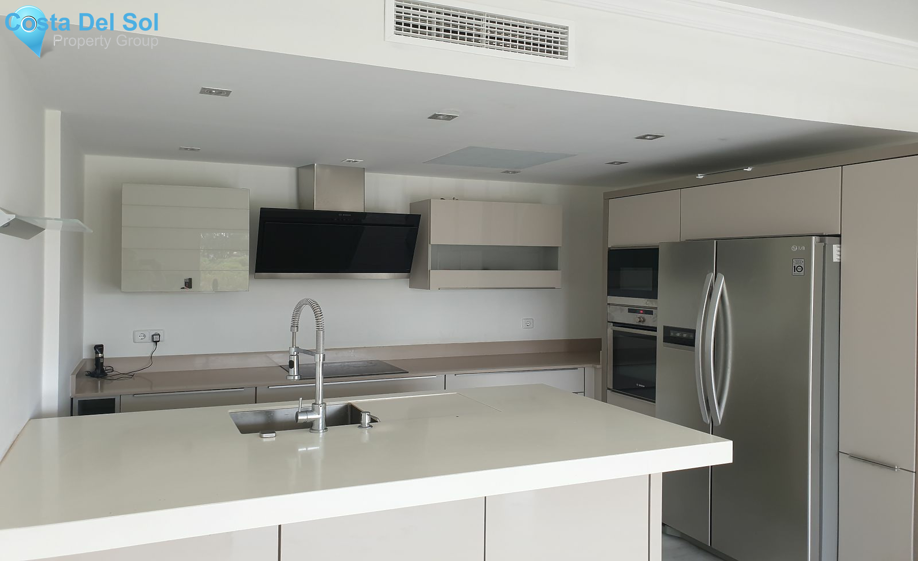 Semi-Detached House in Cabopino-1149756