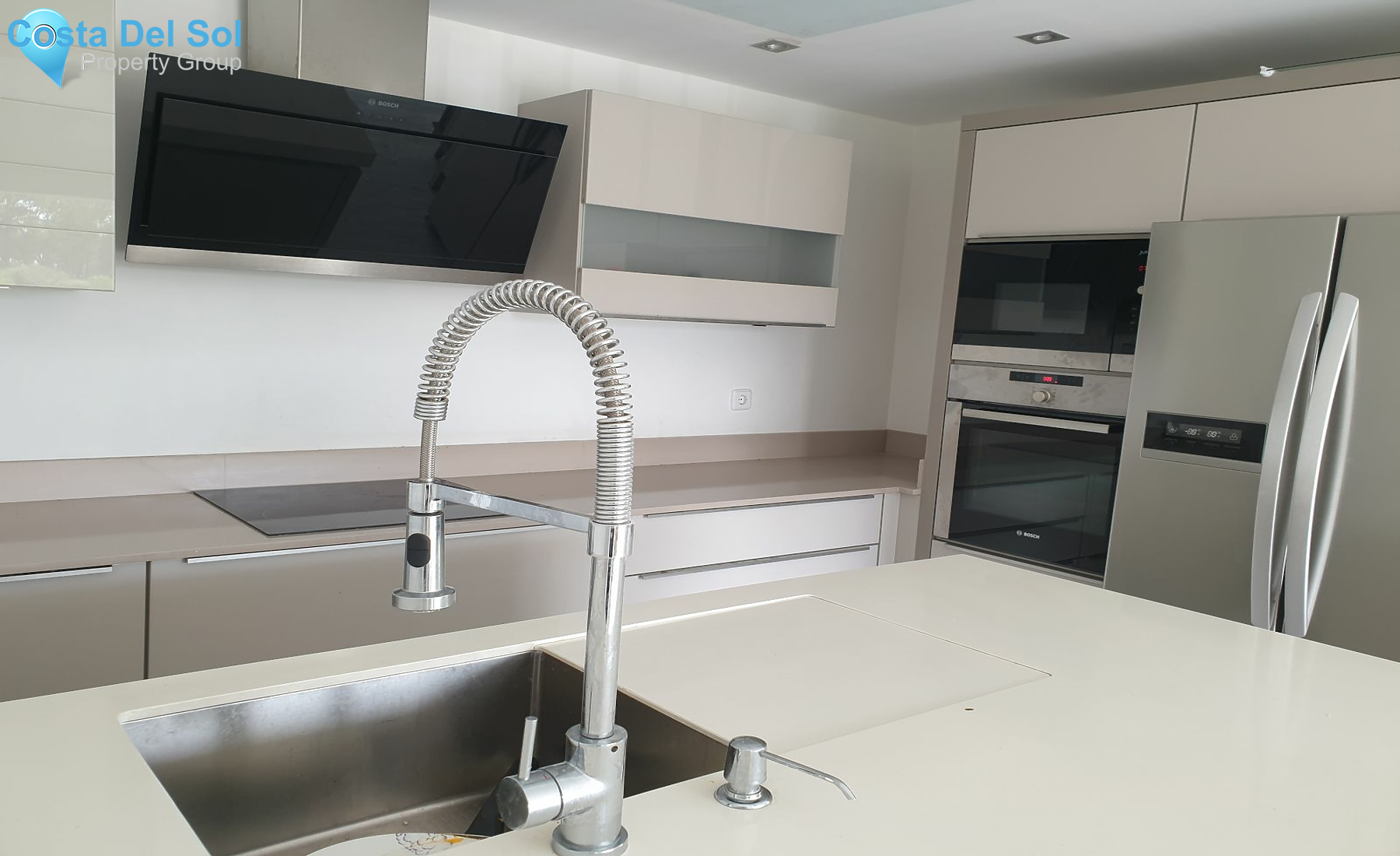 Semi-Detached House in Cabopino-1149763