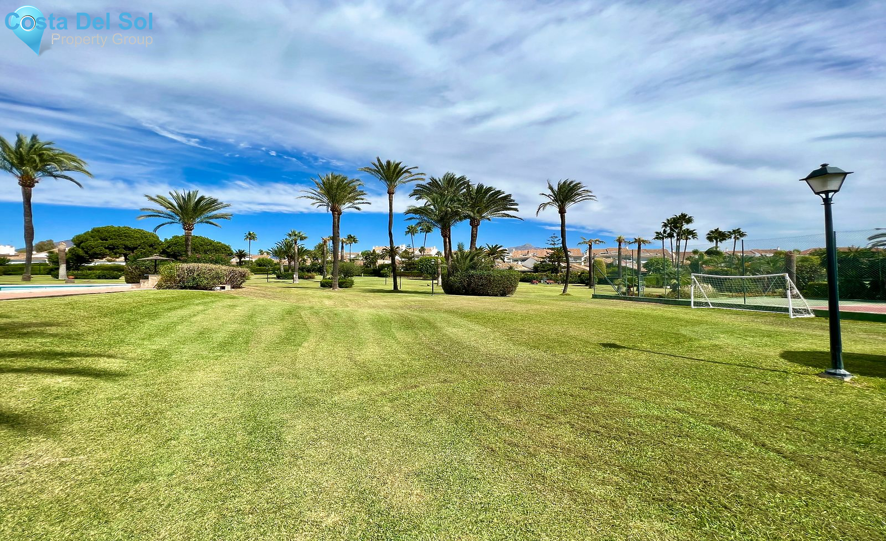 Semi-Detached House in Guadalmina Baja-1444219