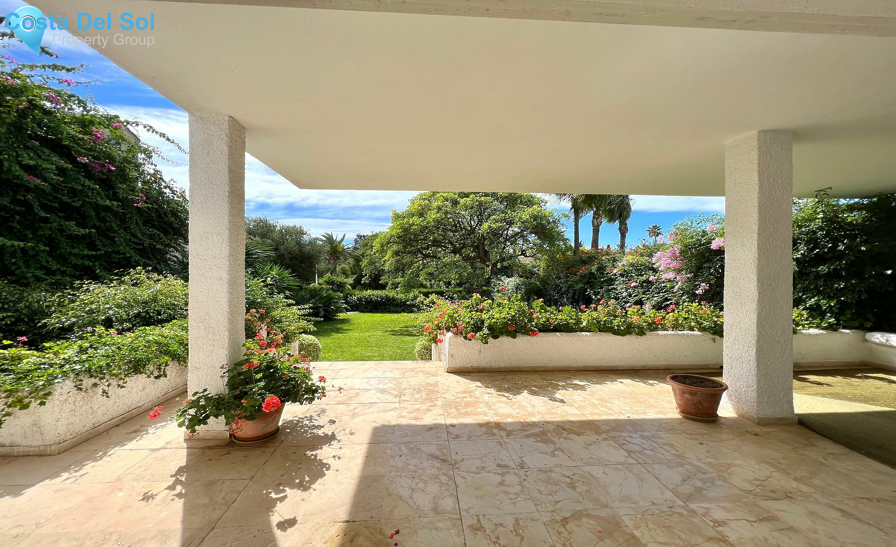 Semi-Detached House in Guadalmina Baja-1444206