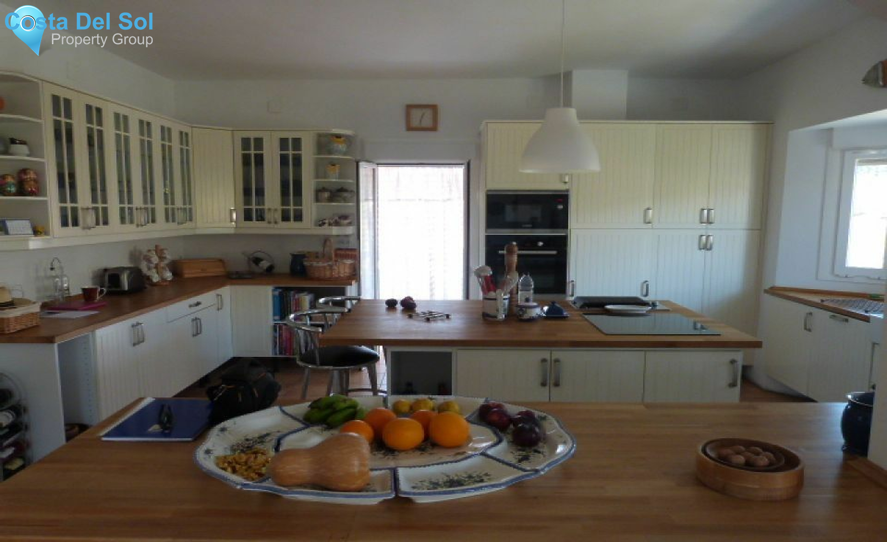 Townhouse in Moclinejo-1233392
