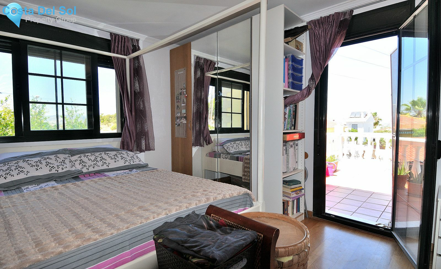 Detached Villa in Alhaurín de la Torre-1185330