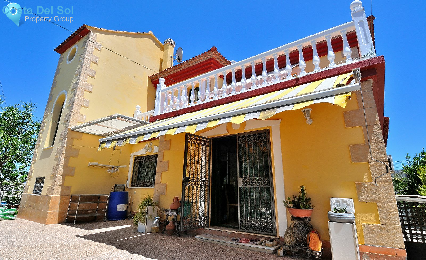 Detached Villa in Alhaurín de la Torre-1185320