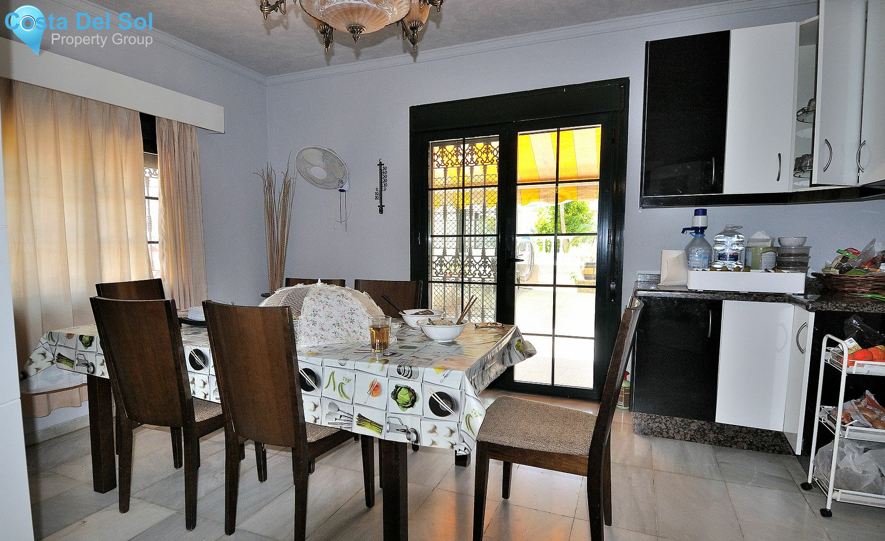 Detached Villa in Alhaurín de la Torre-1185324