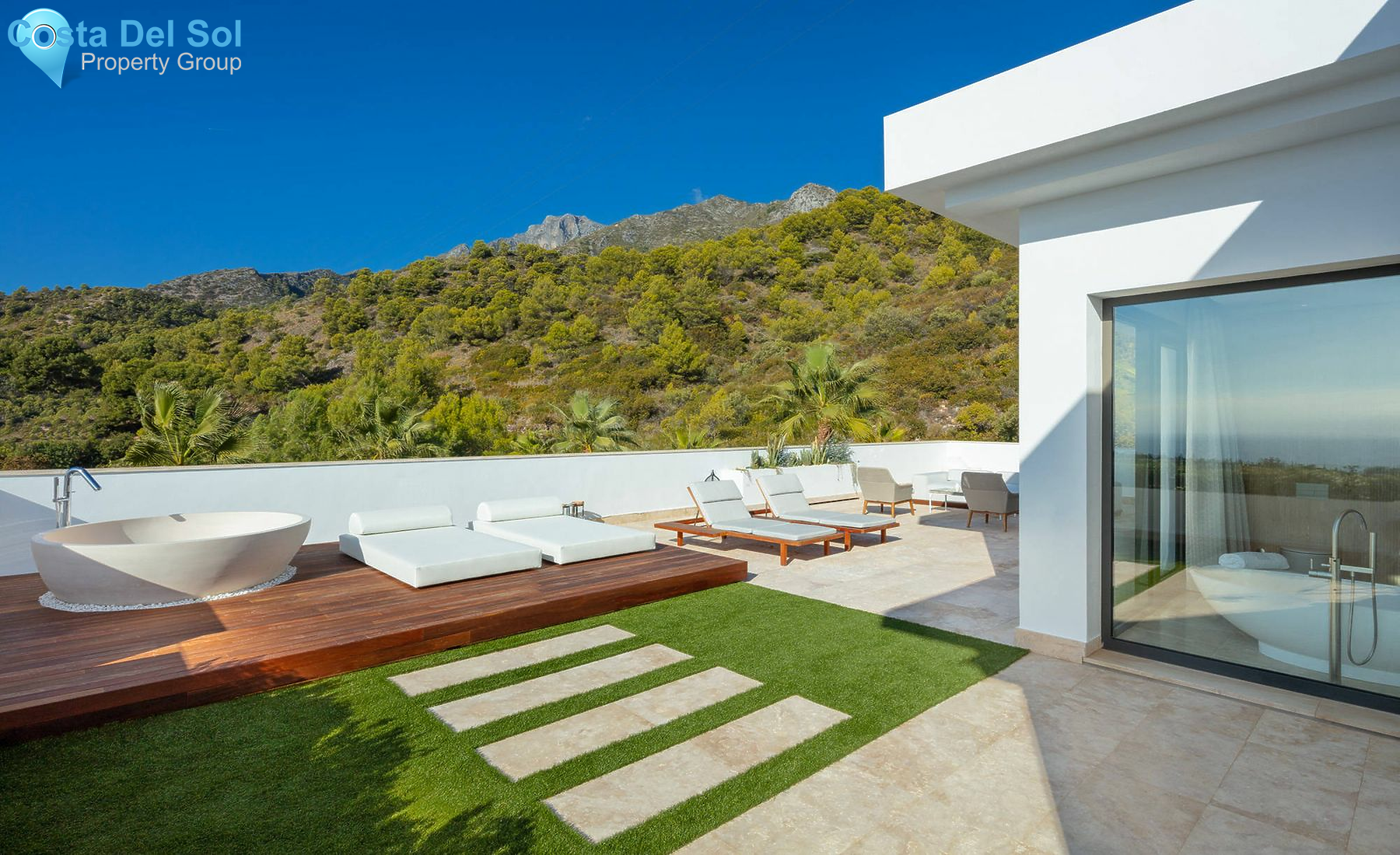 Detached Villa in Marbella-1130791