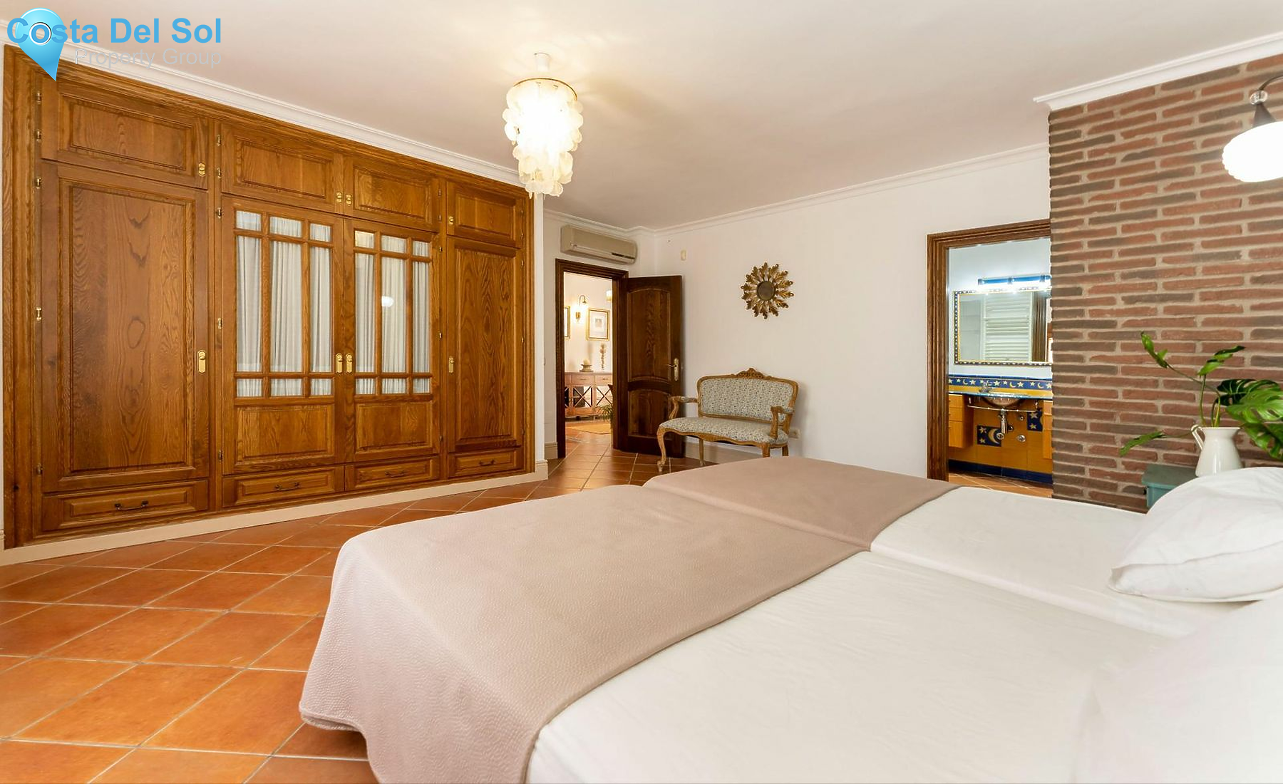 Detached Villa in Mijas-1429025