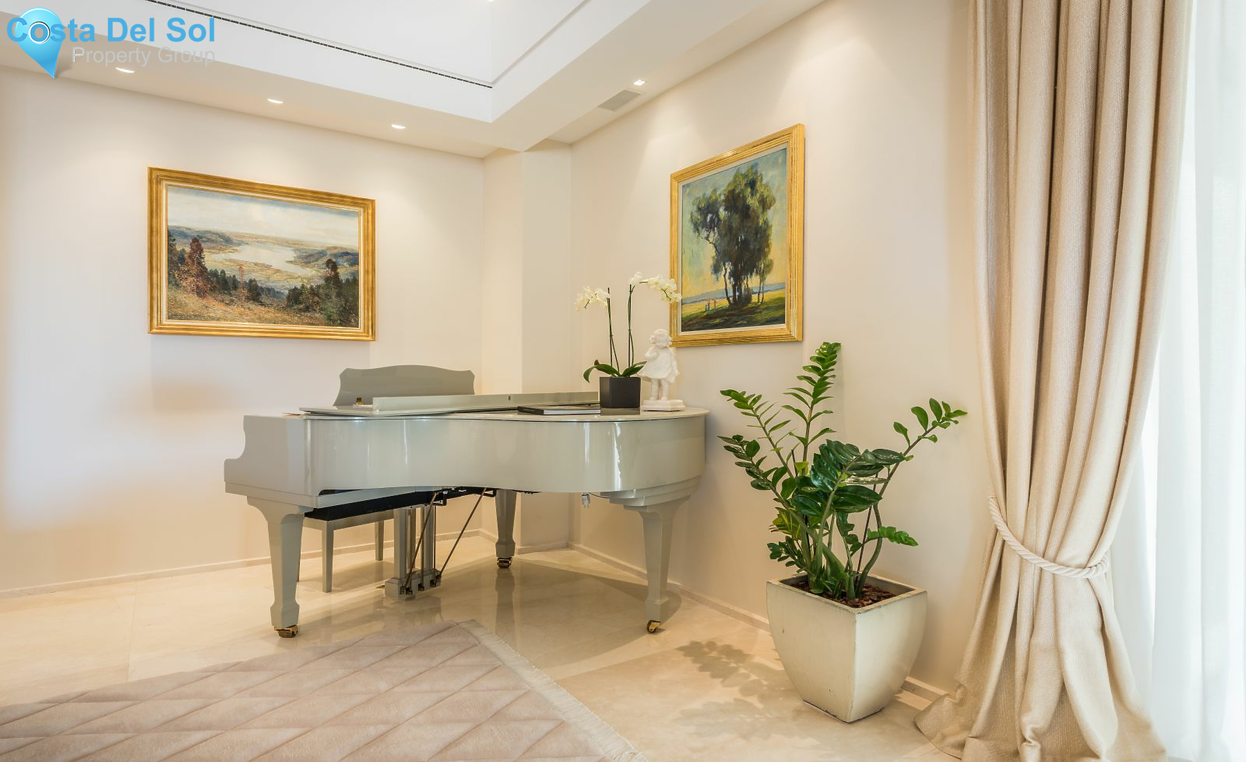 Detached Villa in Sierra Blanca-1188270
