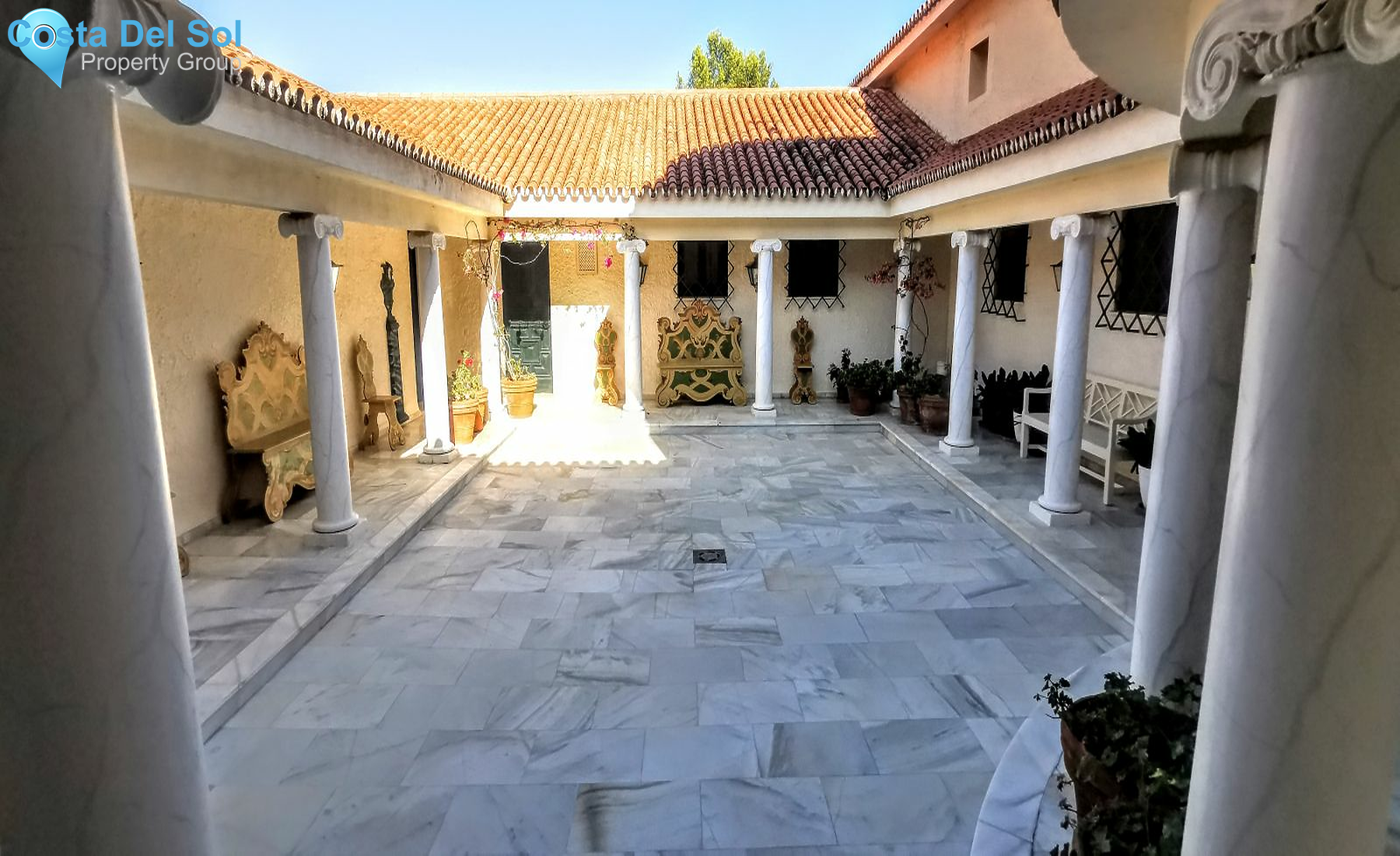 Detached Villa in The Golden Mile-1196236