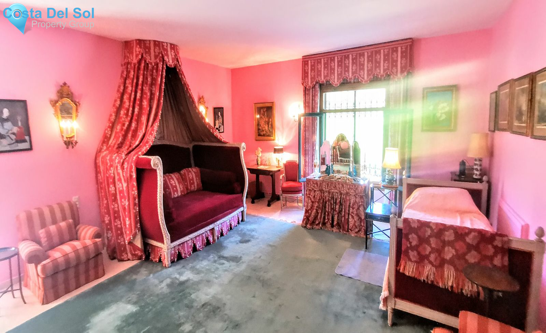 Detached Villa in The Golden Mile-1196244