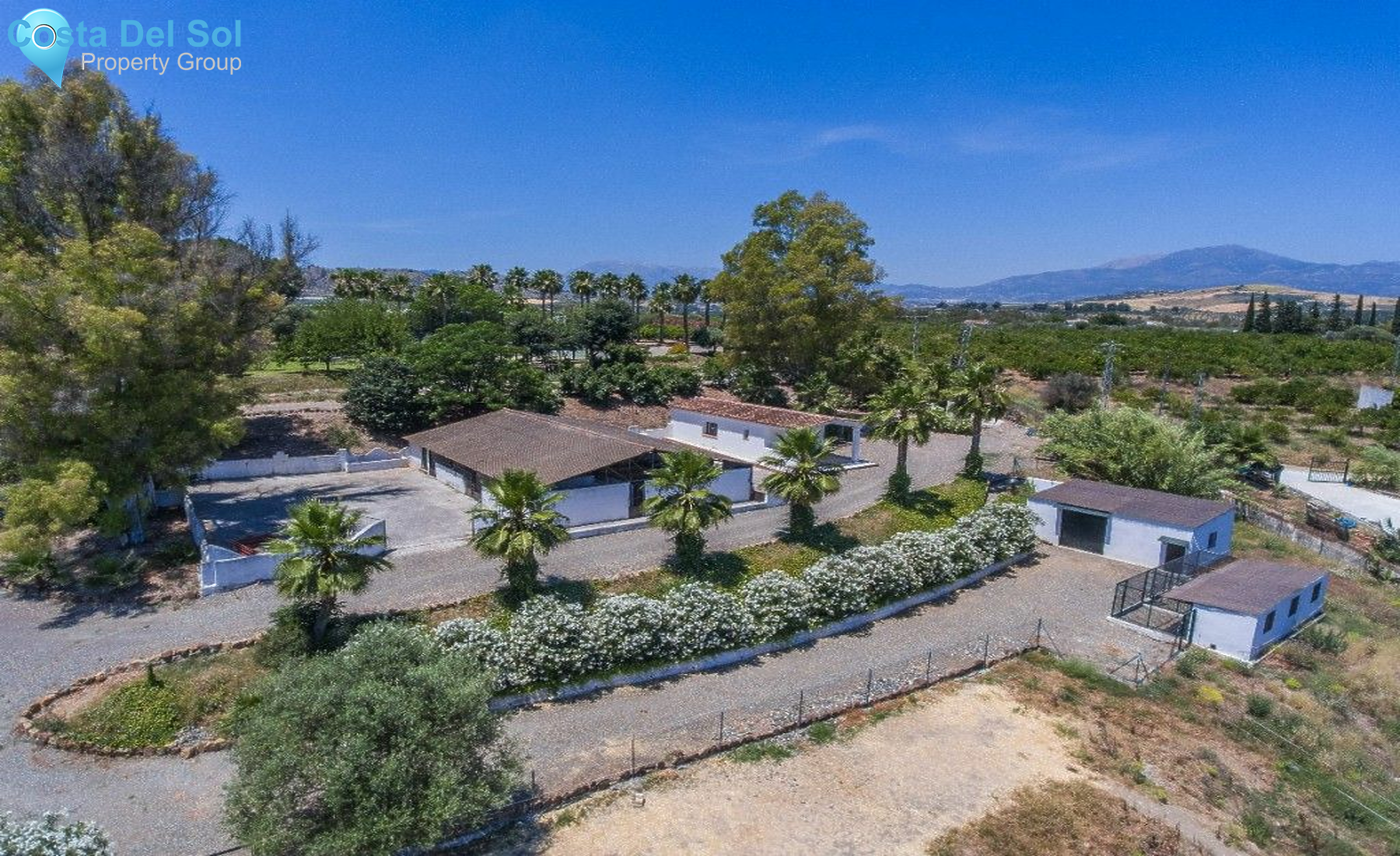 Finca - Cortijo in Coín-1179874