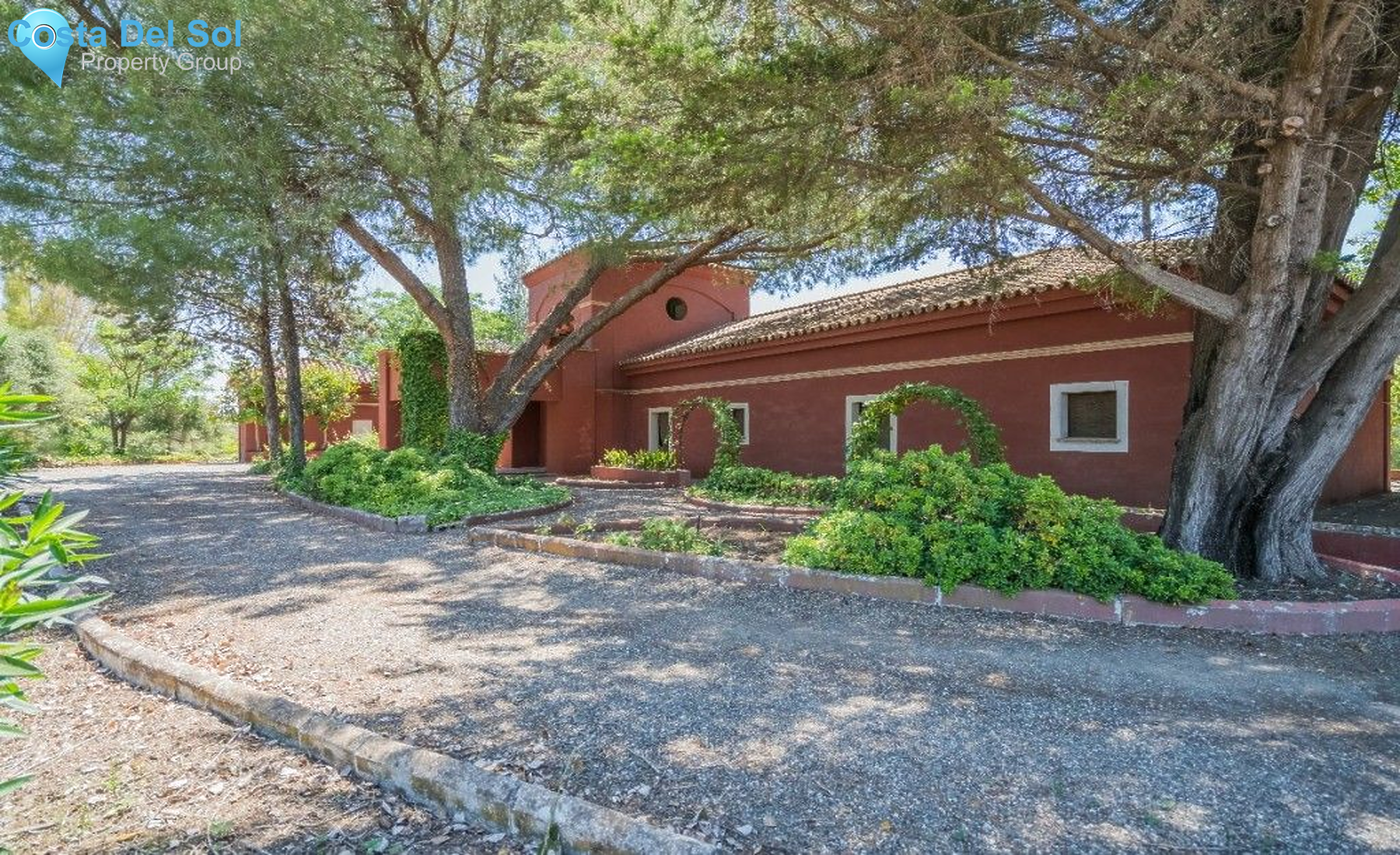 Finca - Cortijo in Coín-1179877