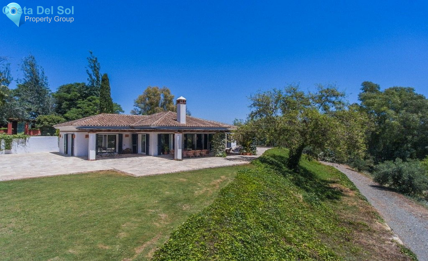 Finca - Cortijo in Coín-1179880