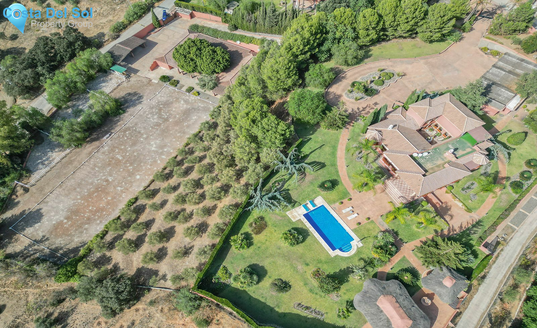 Finca - Cortijo in Coín-1515607