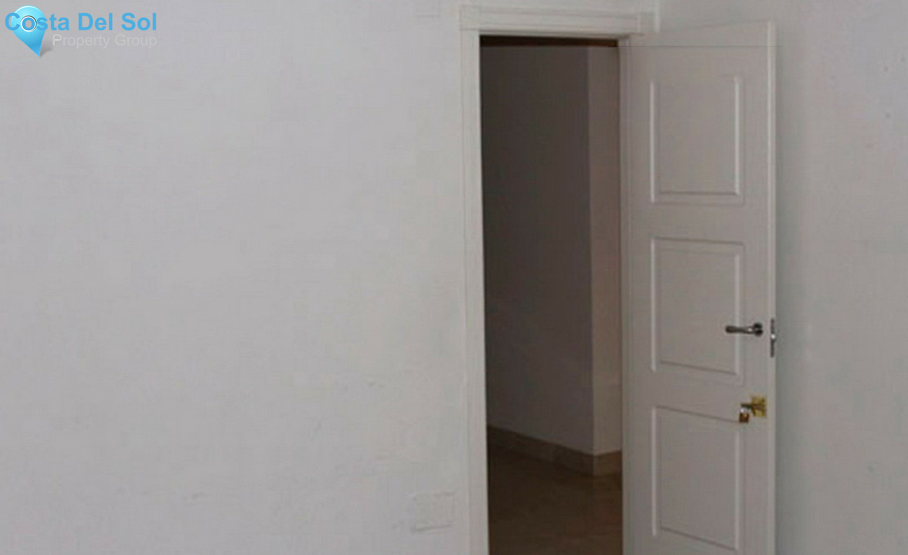 Ground Floor Apartment in Estepona-1334623