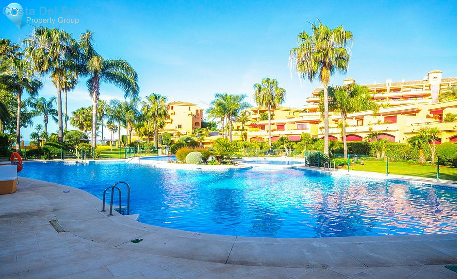Ground Floor Apartment in Estepona-1334609