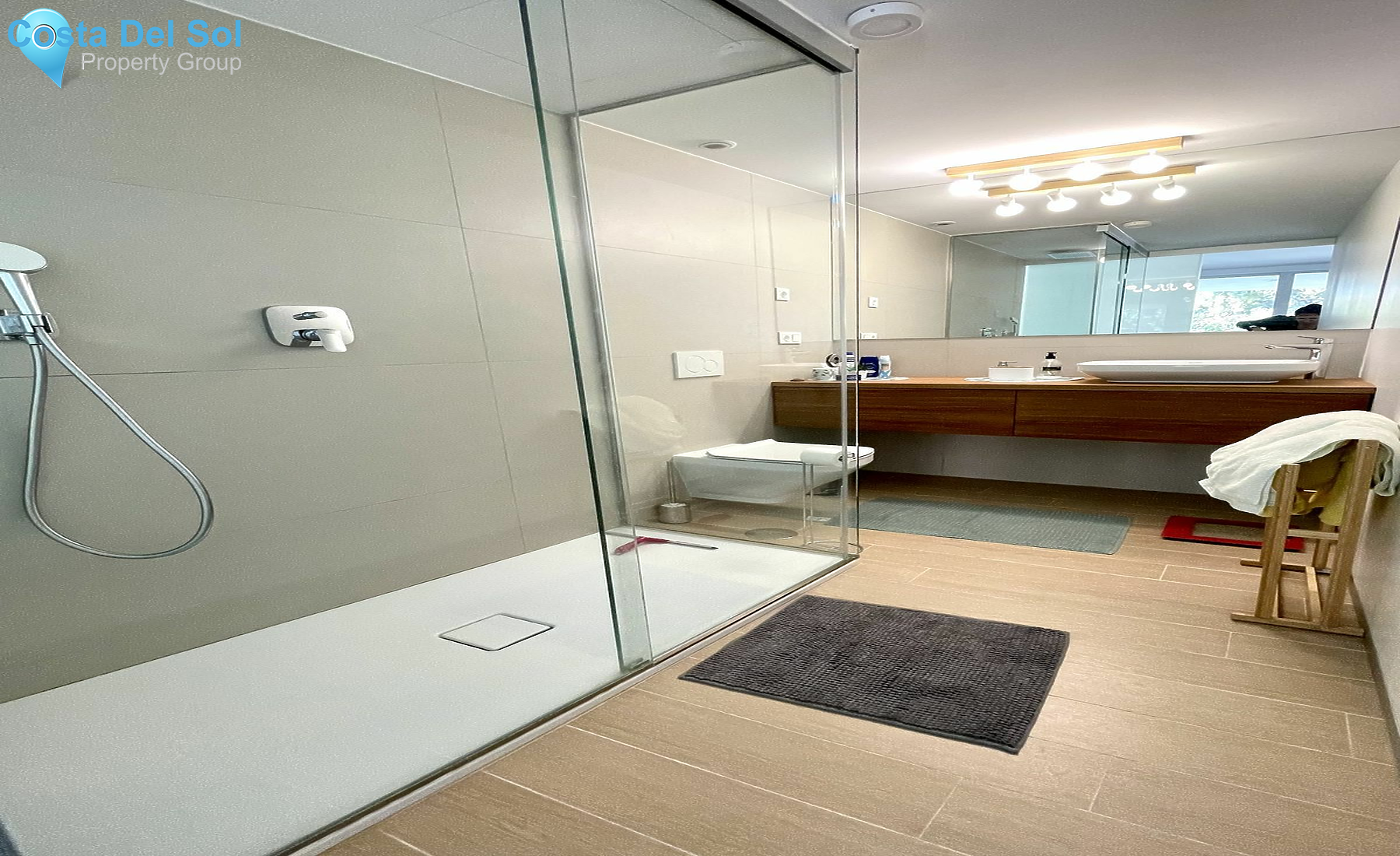 Middle Floor Apartment in Fuengirola-1529803