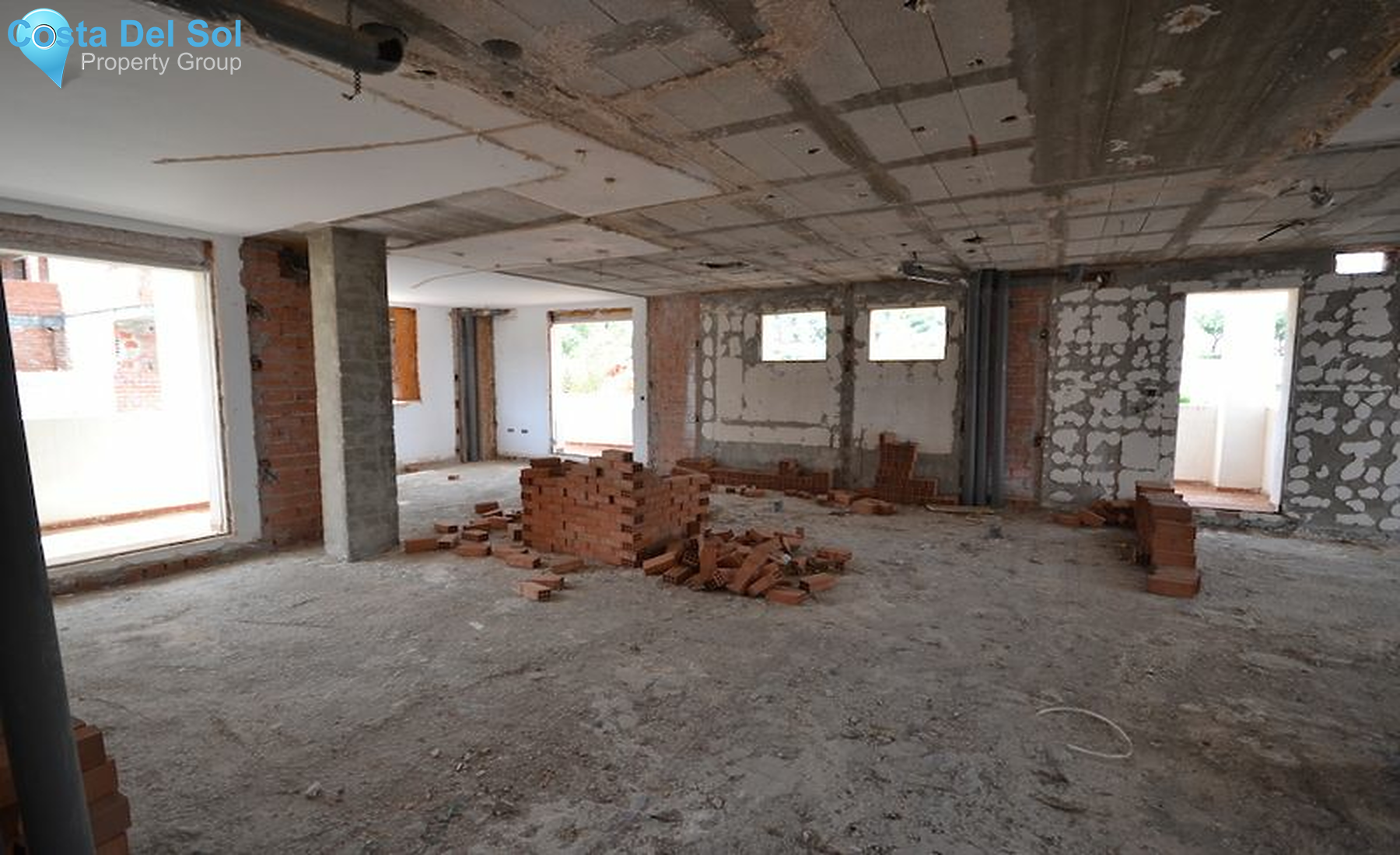 Apartment Complex in La Mairena-1227119