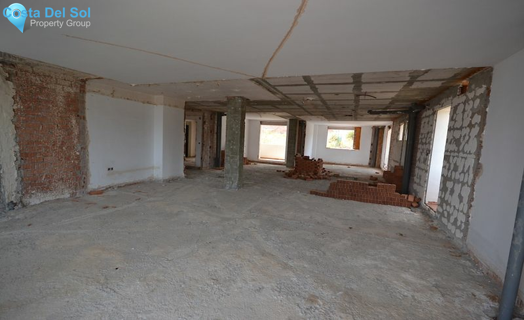 Apartment Complex in La Mairena-1227121