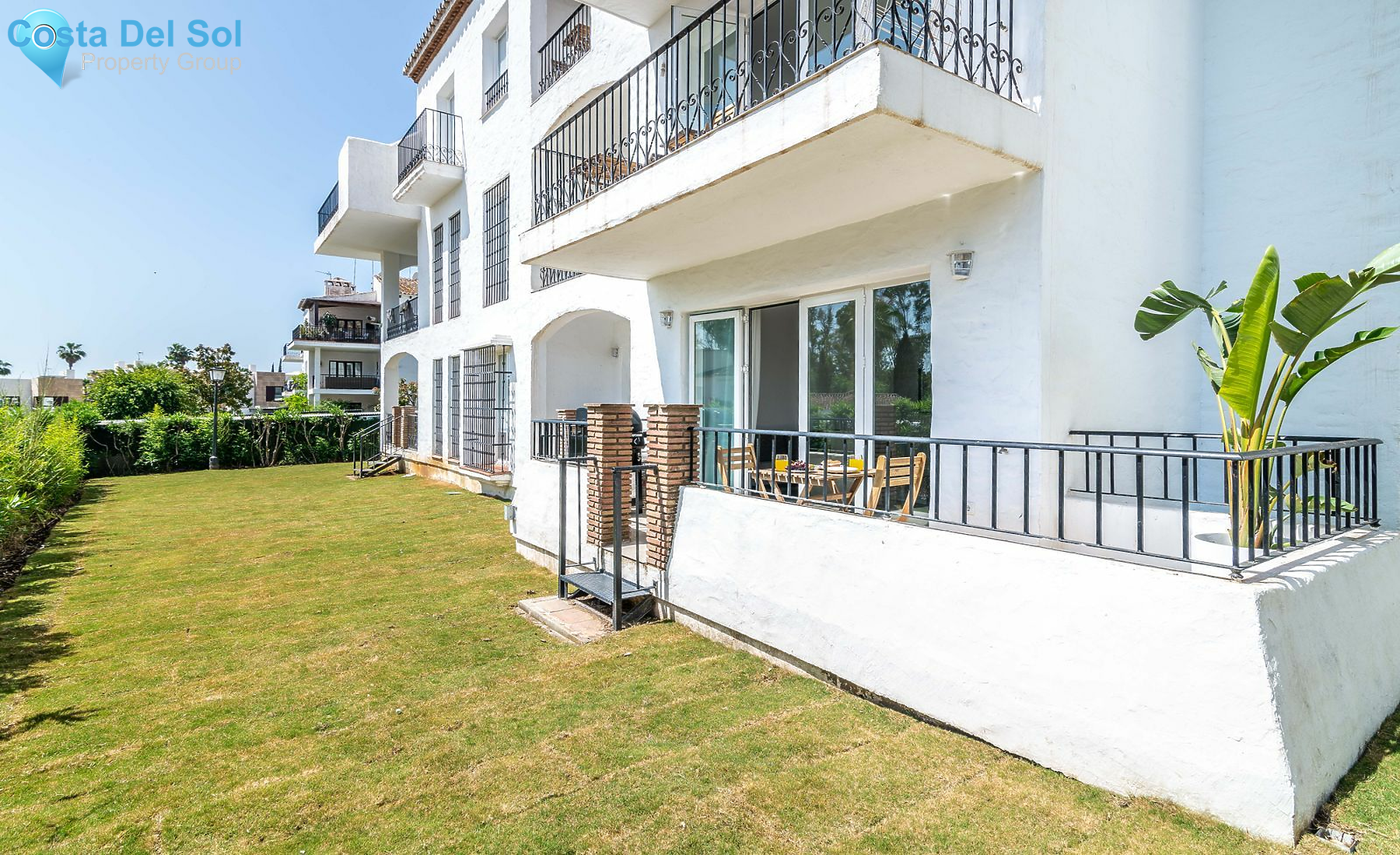 Apartment Complex in Marbella-1469603
