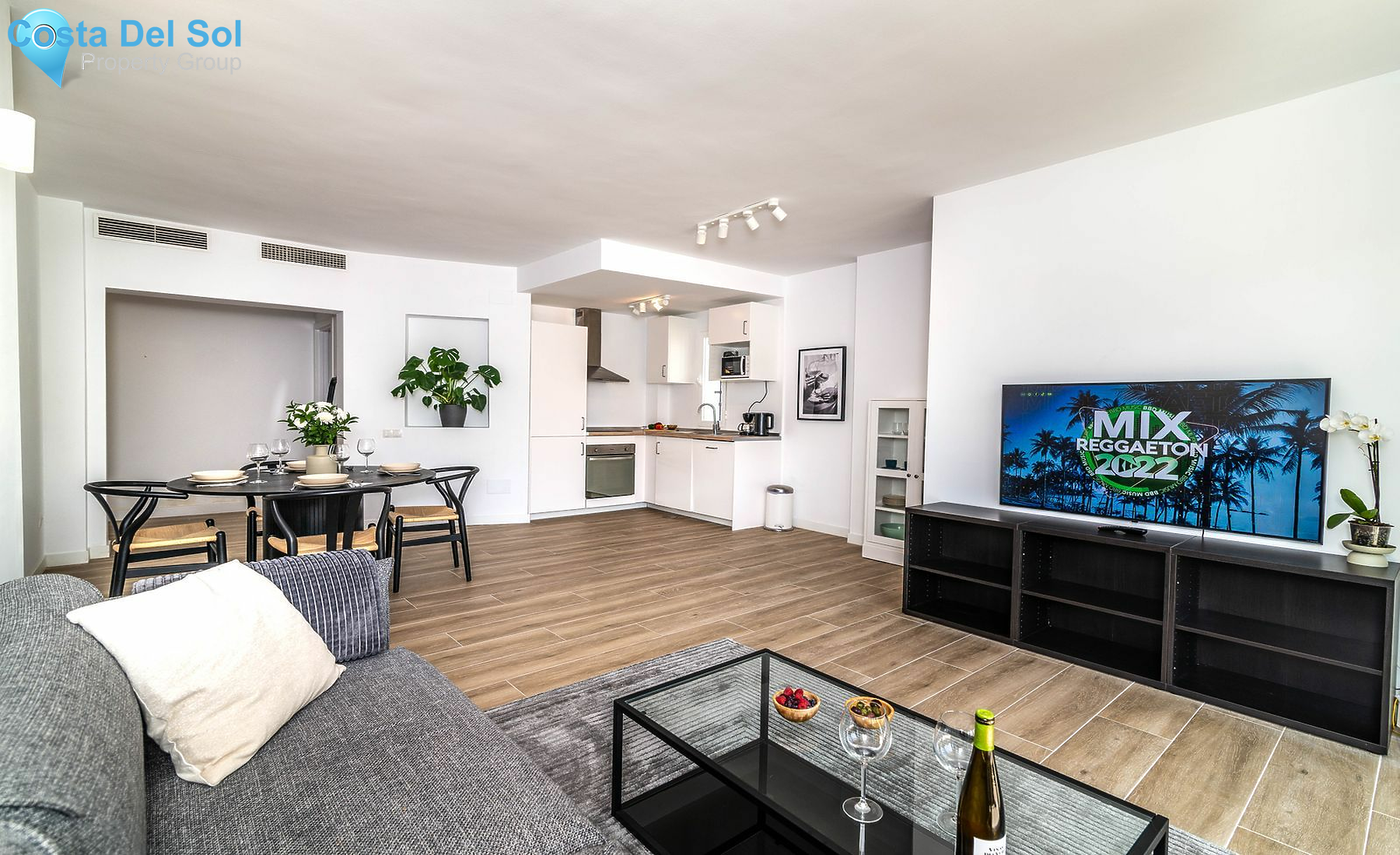 Apartment Complex in Marbella-1469590