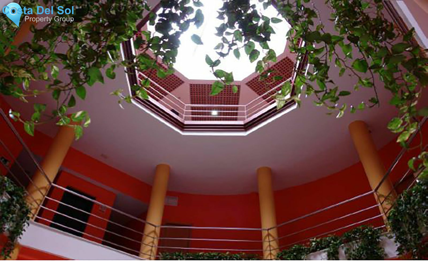 Apartment Complex in Polígonos-1432375