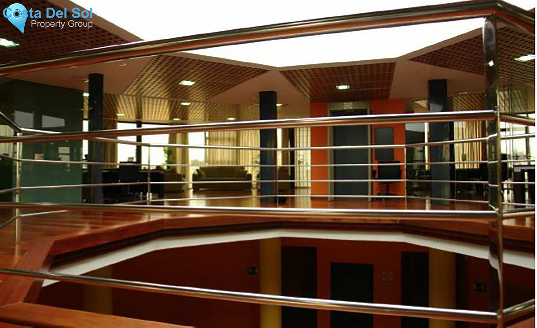 Apartment Complex in Polígonos-1432377