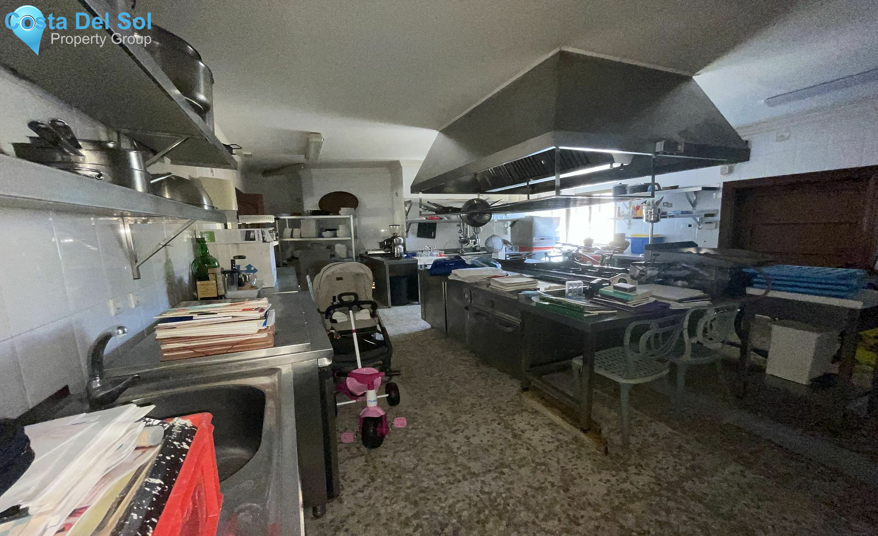 Bar in El Paraiso-1141971