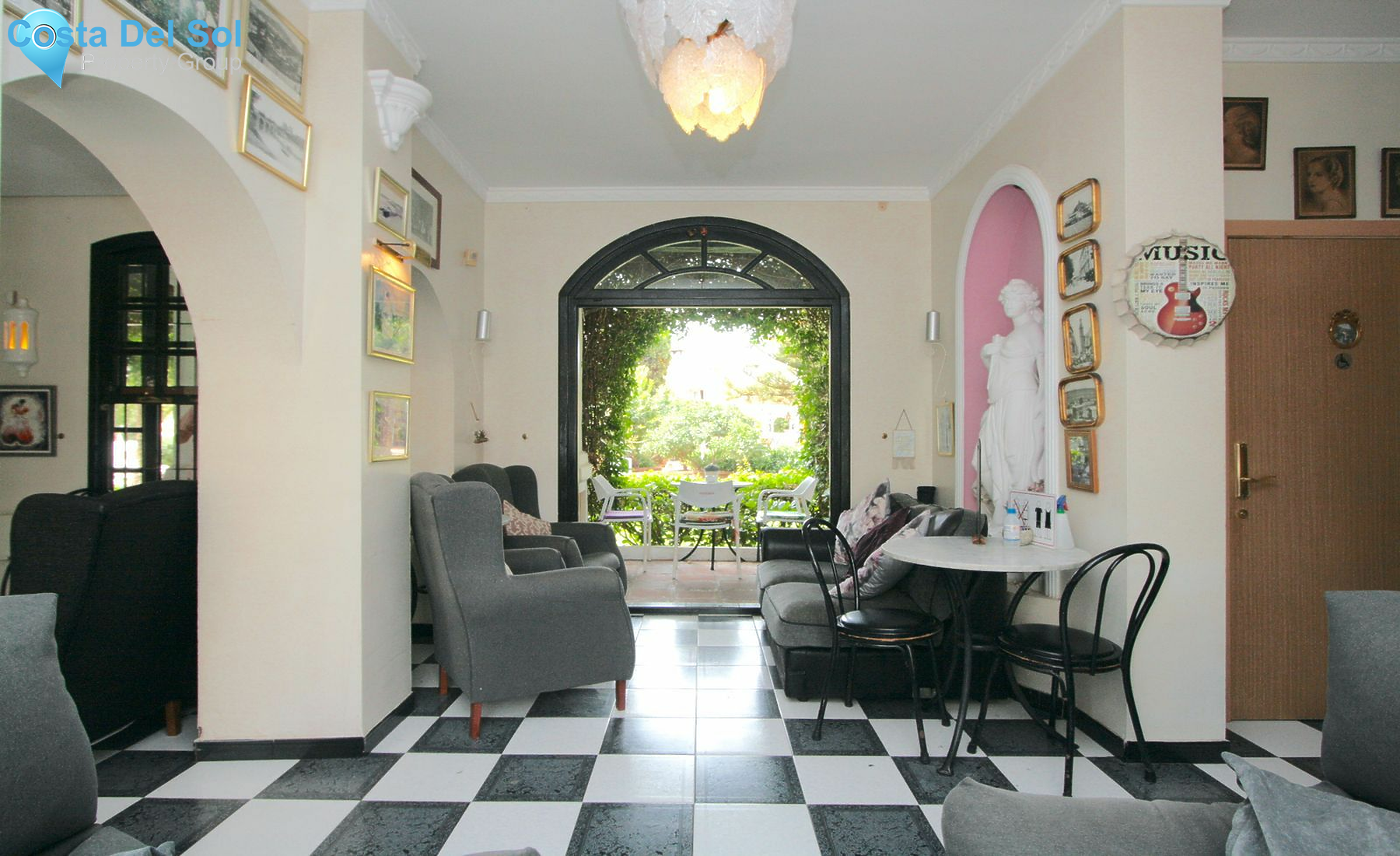 Bar in Fuengirola-1425398