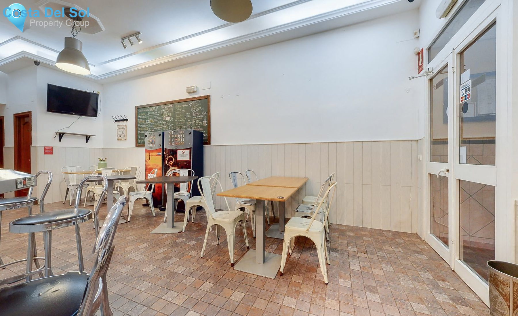 Bar in Las Lagunas-1215790