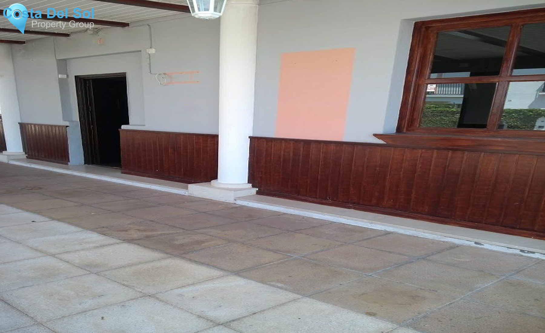 Business in Artola-1473451