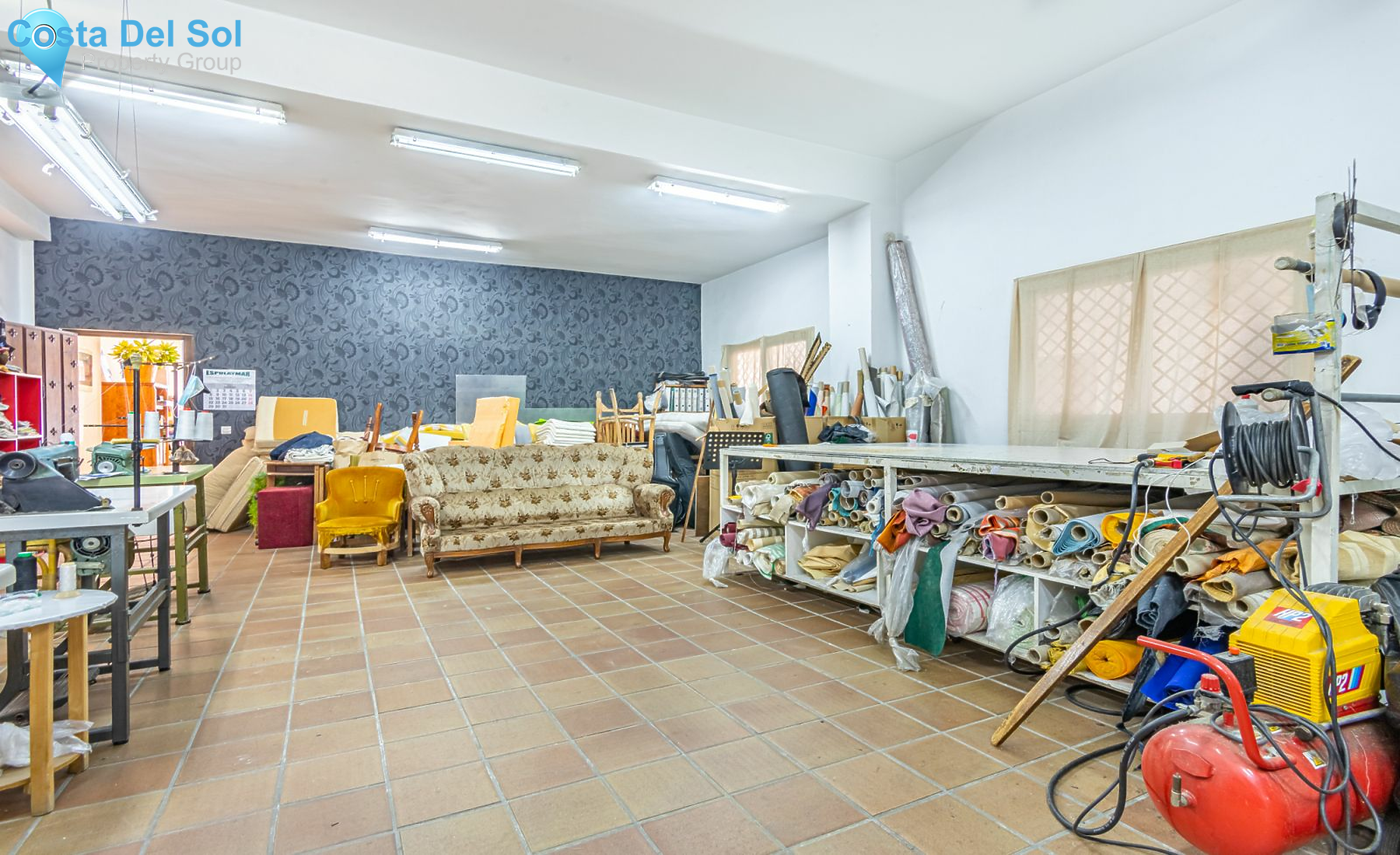 Business in Fuengirola-1127839