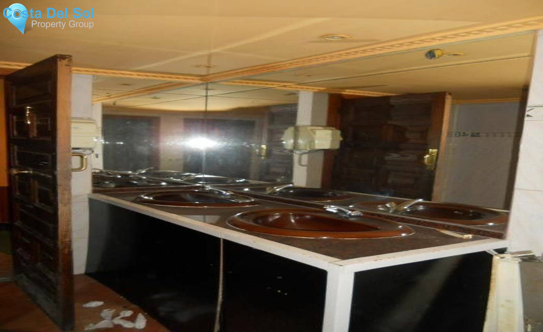 Business in Fuengirola-1396995