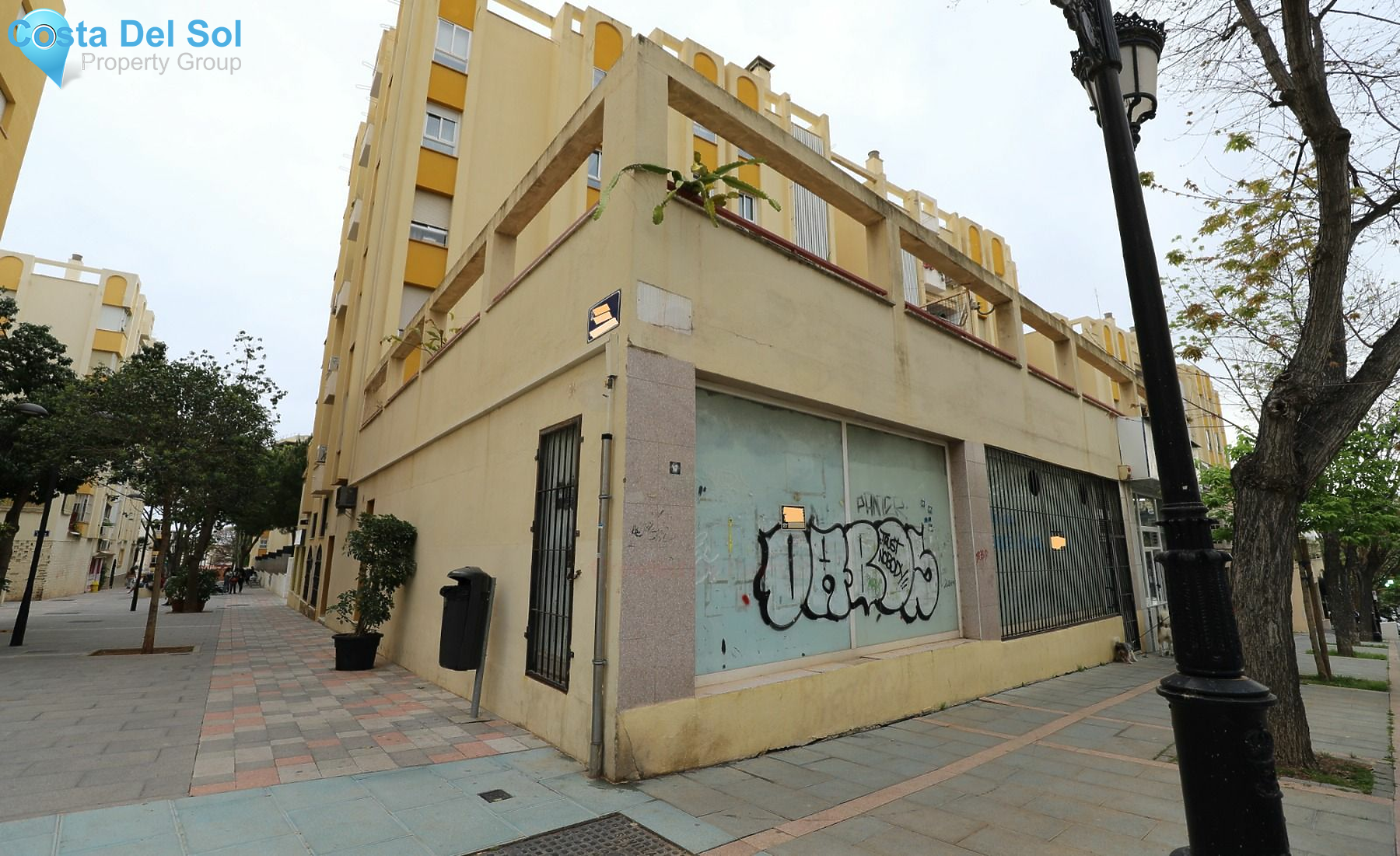 Business in Marbella-1200388
