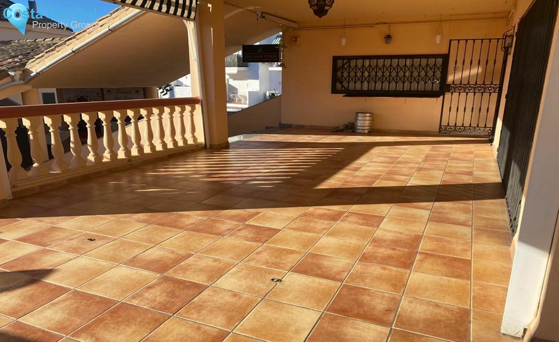 Business in New Golden Mile-1225340